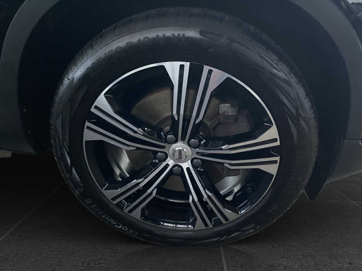 Volvo  XC 40