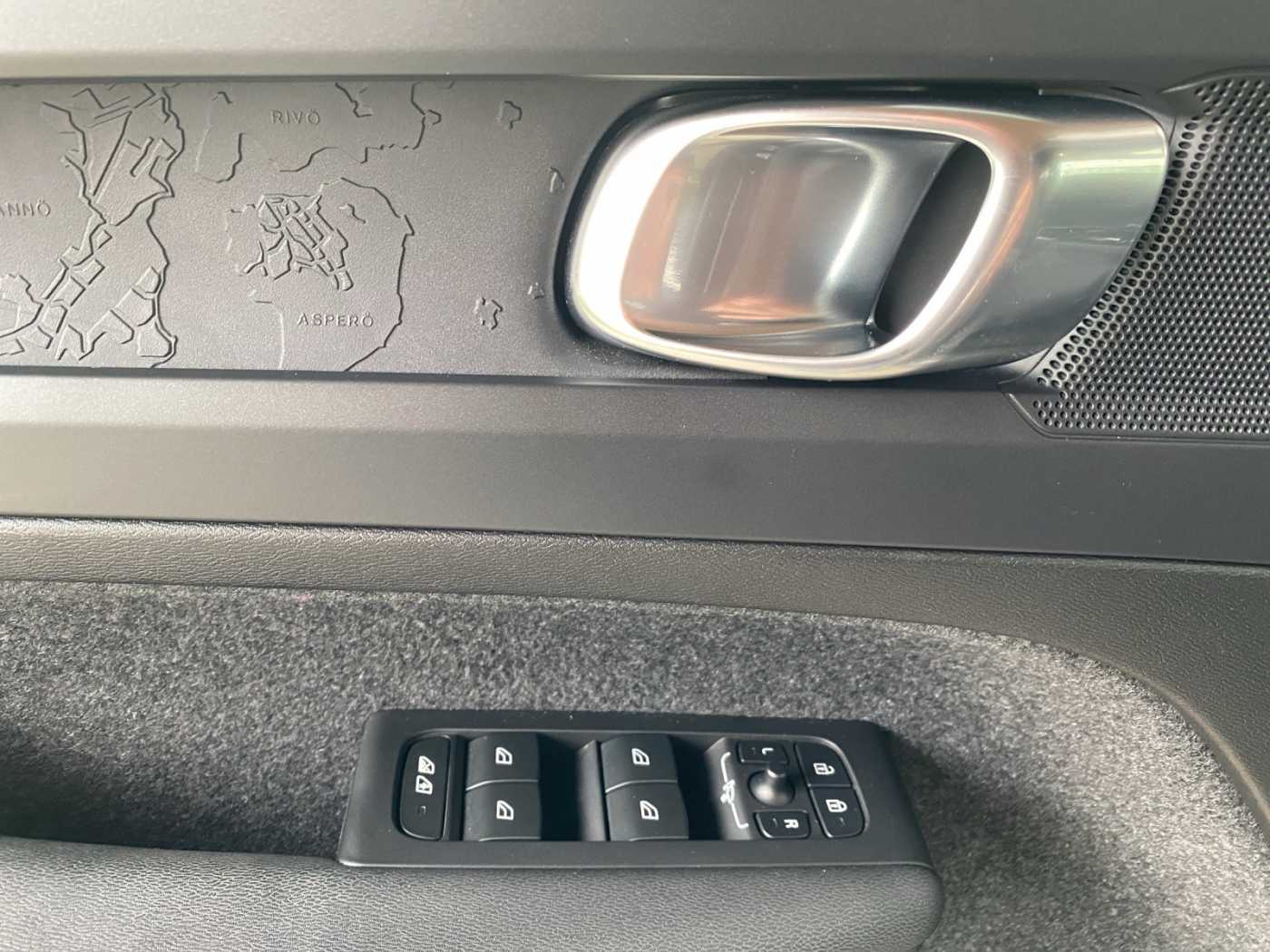 Volvo  XC 40
