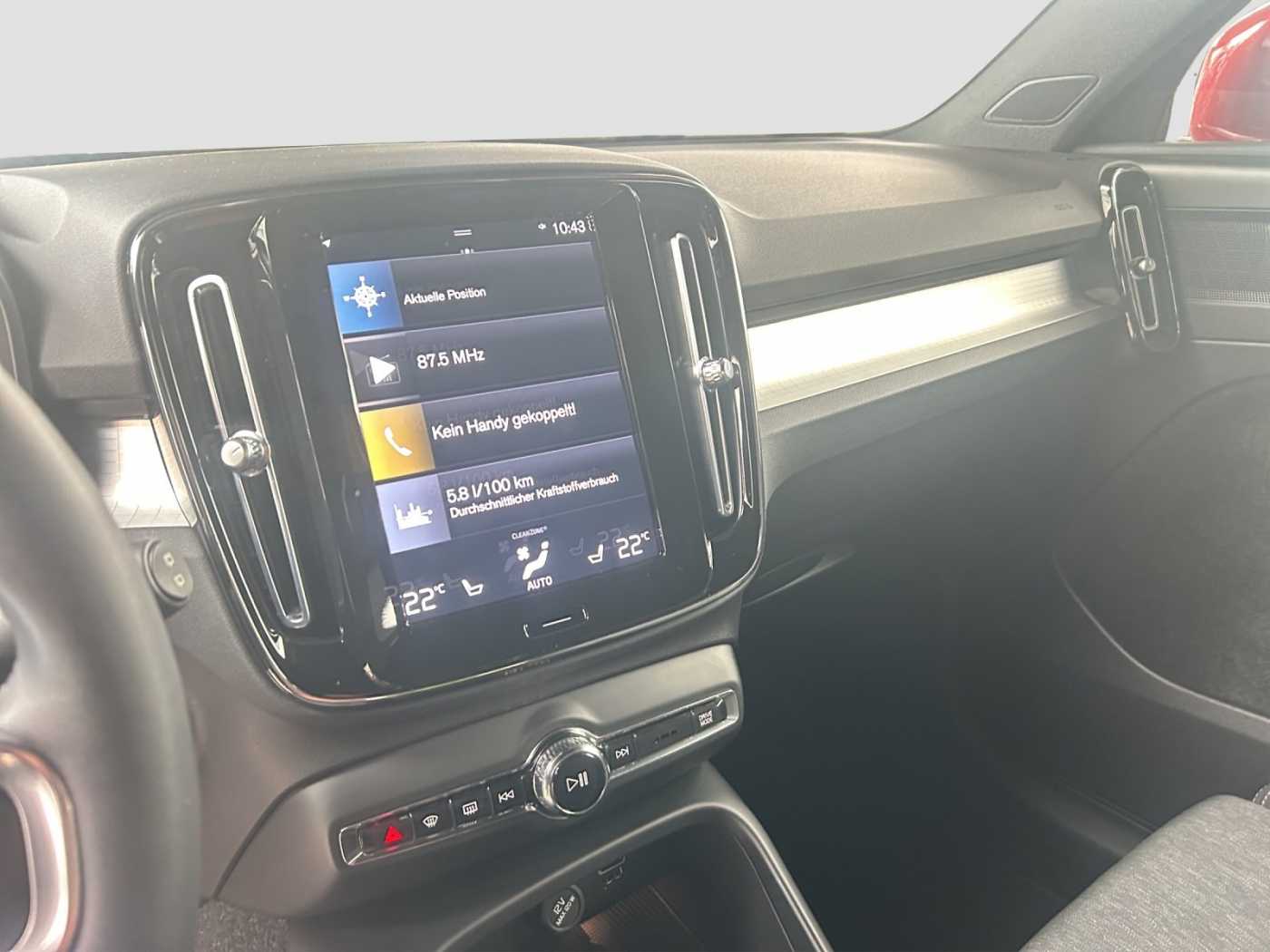 Volvo  XC 40