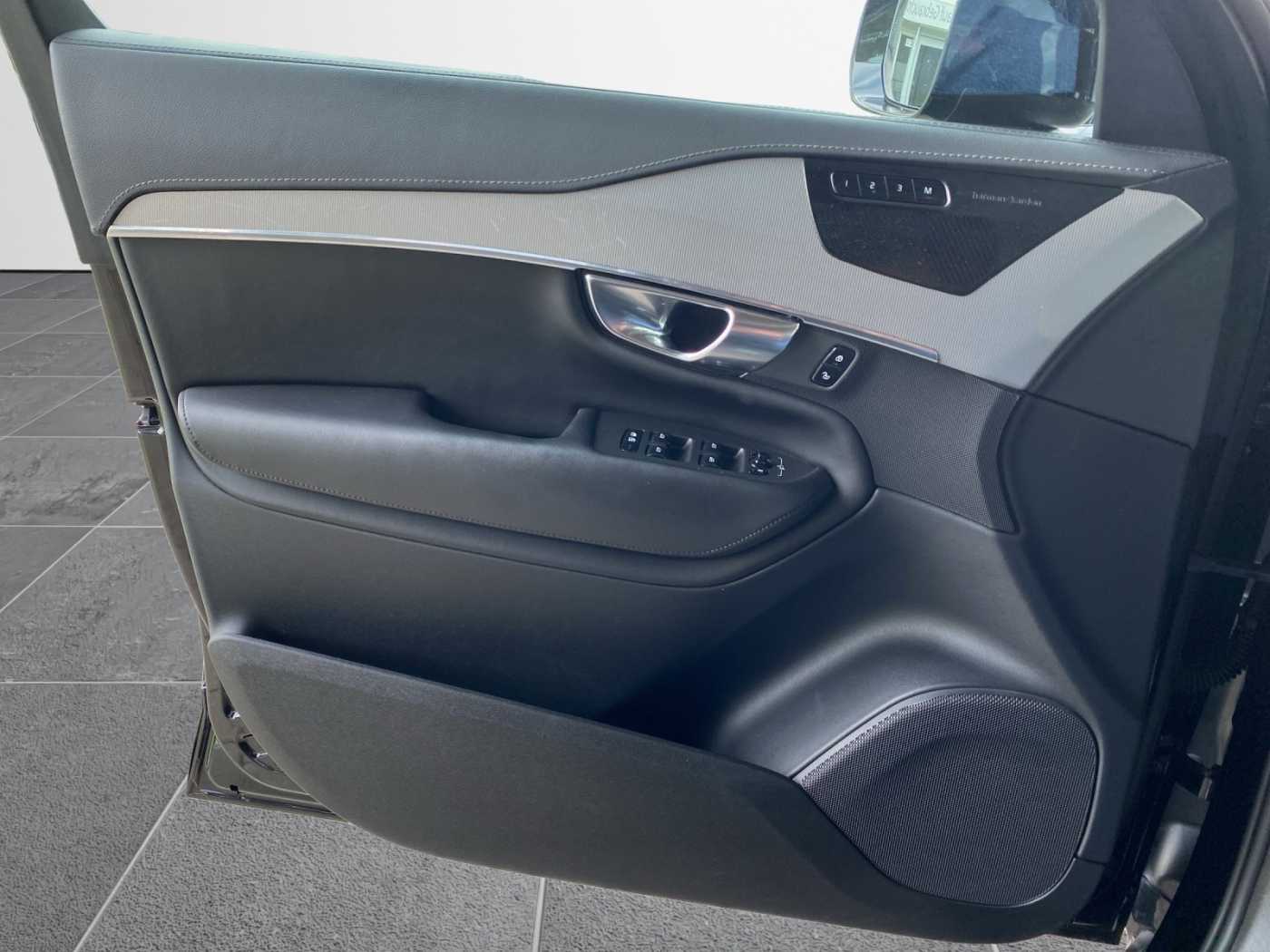 Volvo  XC 90