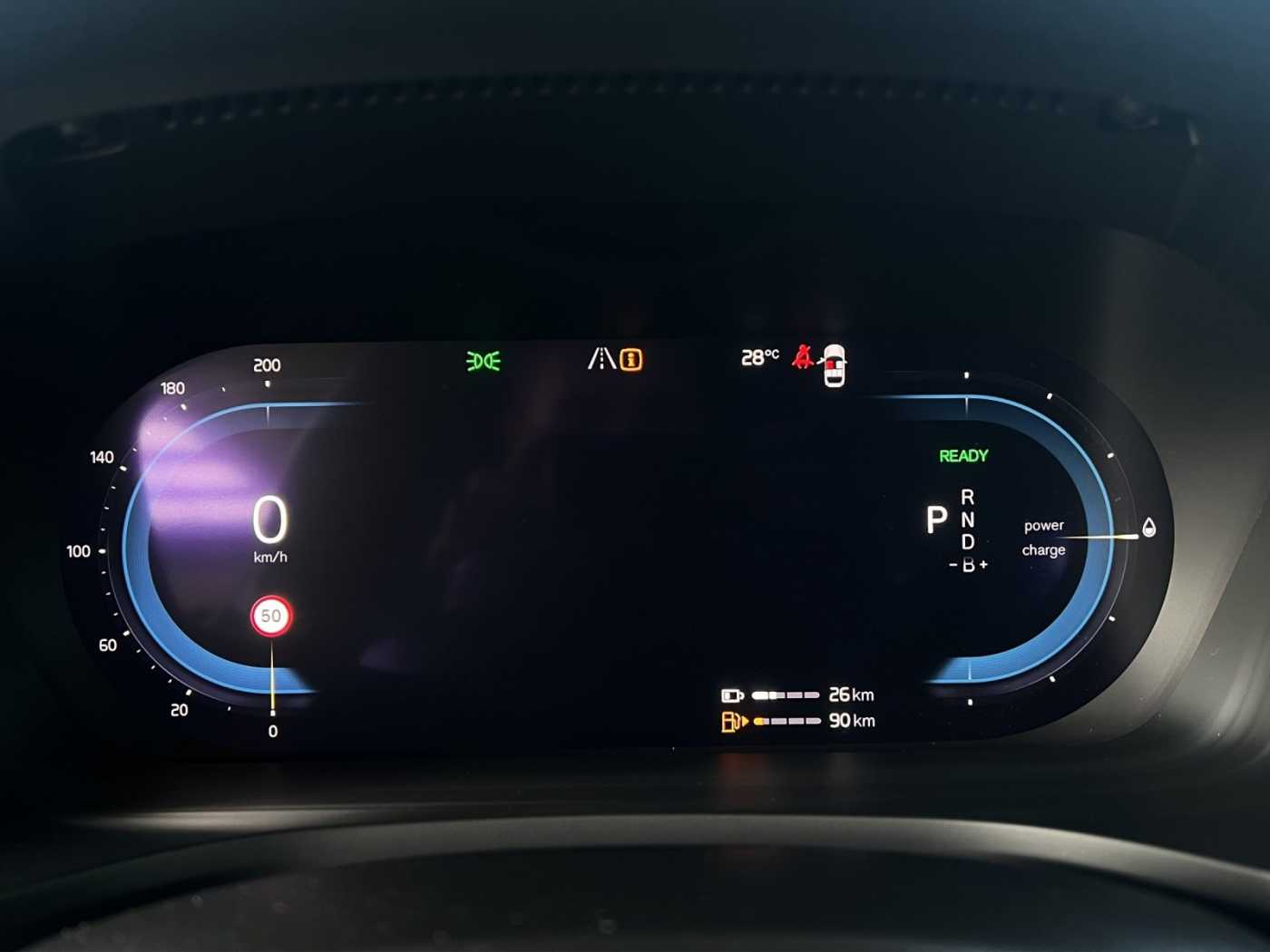 Volvo  Plus Dark Recharge