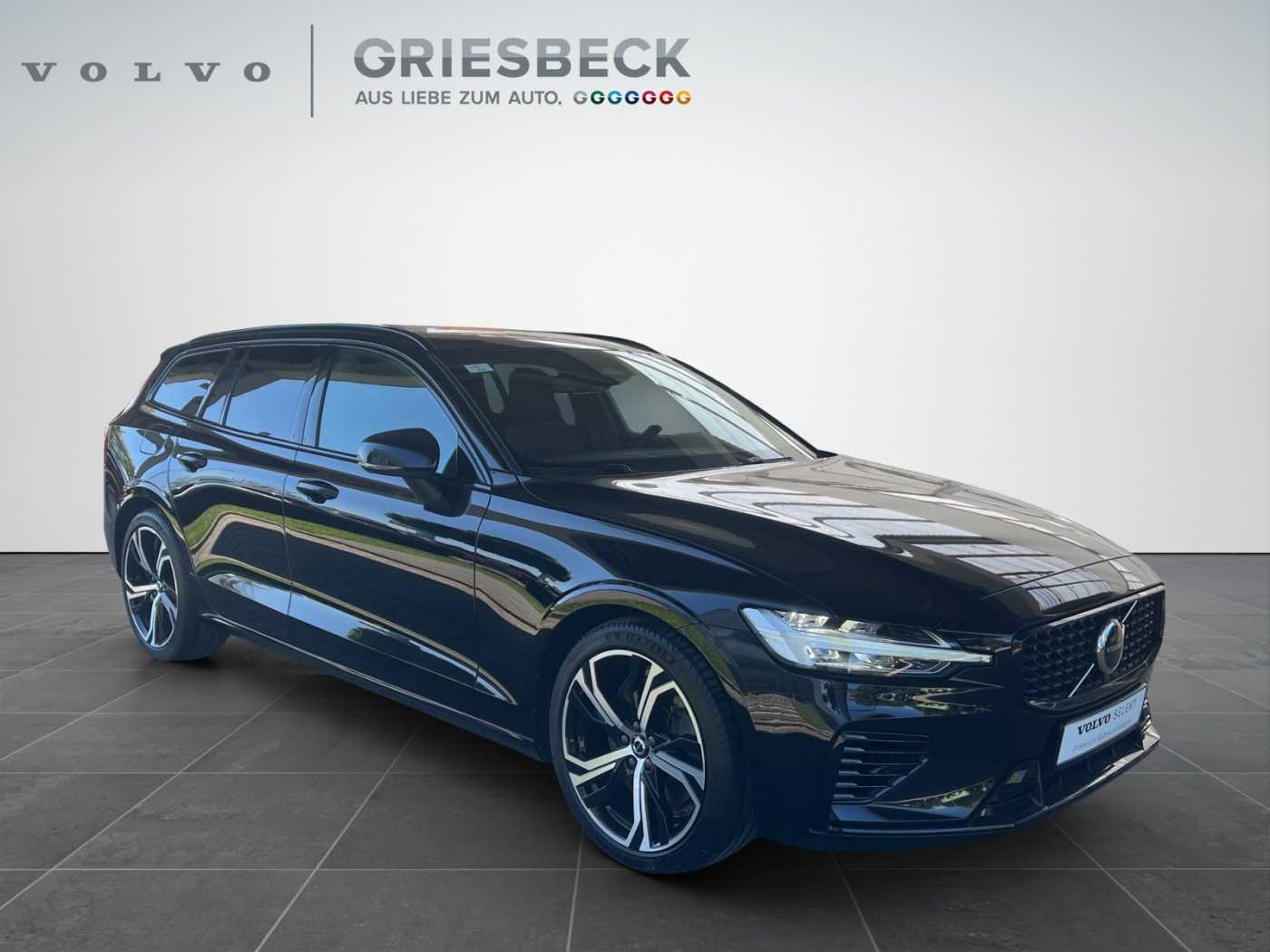 Volvo  Plus Dark Recharge