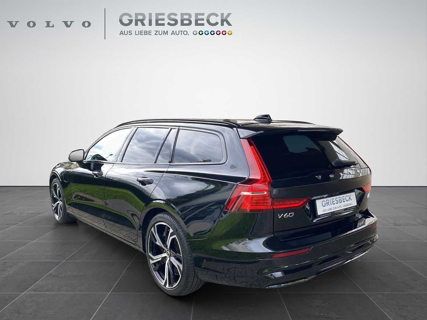 Volvo  Plus Dark Recharge
