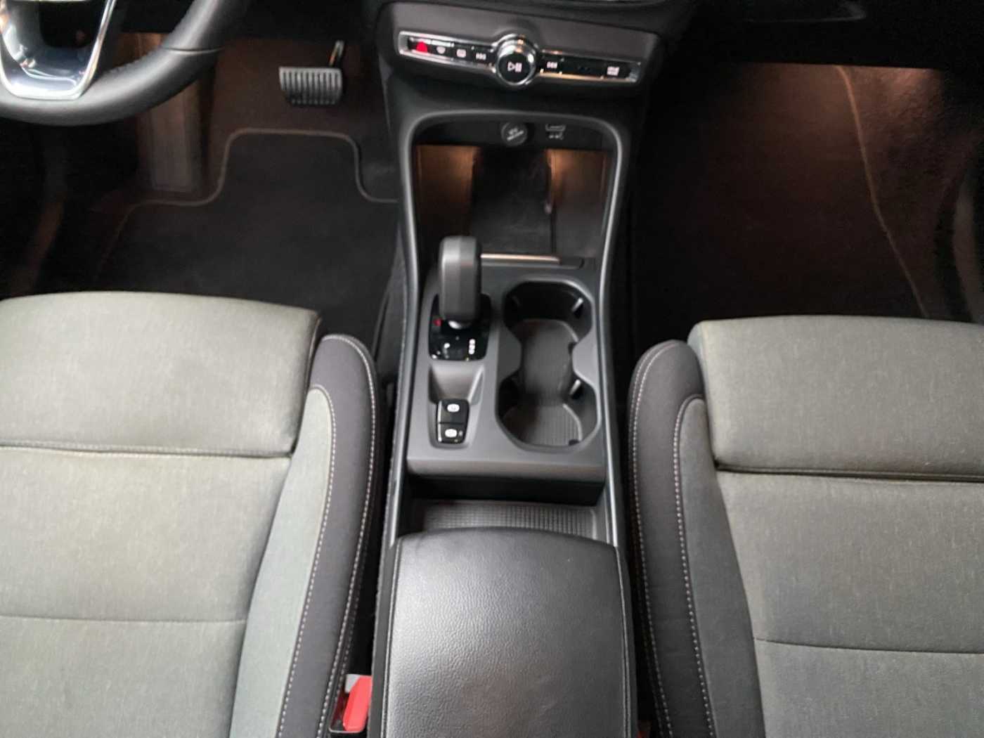 Volvo  XC 40