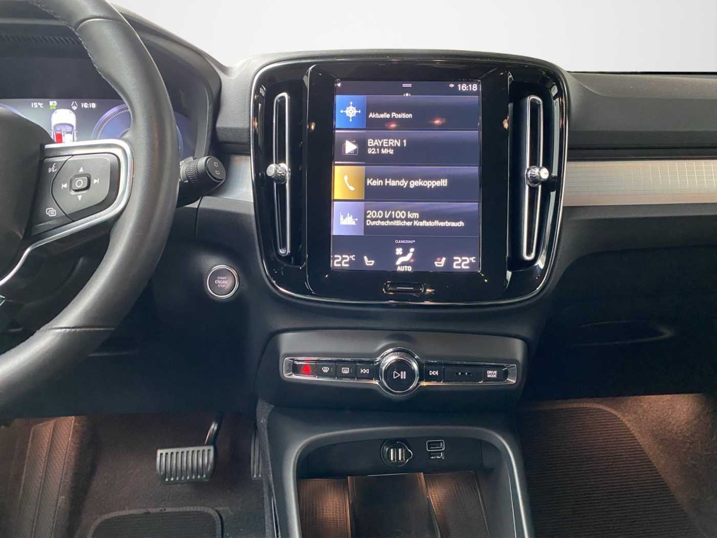 Volvo  XC 40