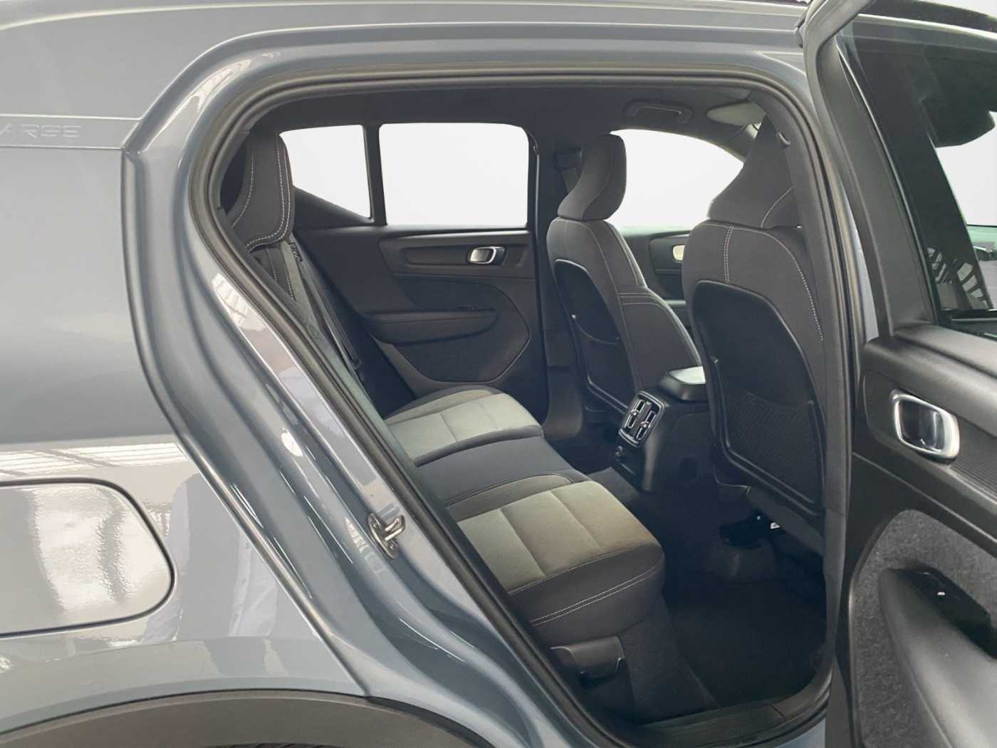 Volvo  XC 40