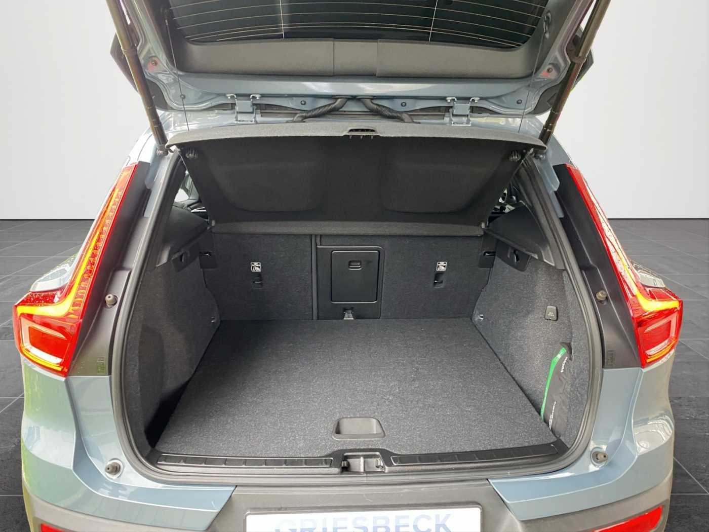 Volvo  XC 40