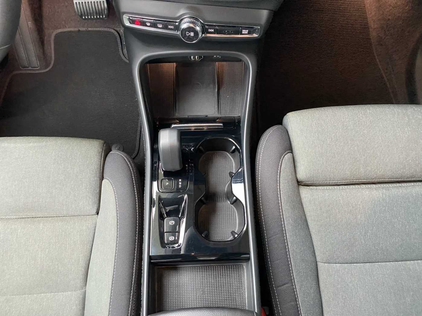 Volvo  XC 40