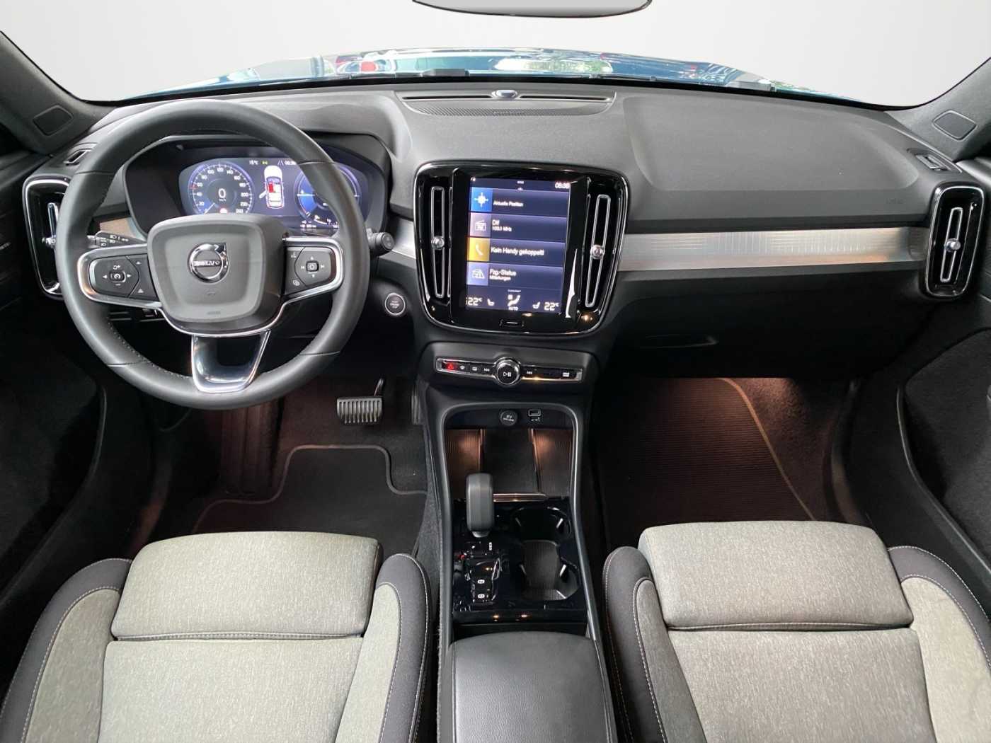 Volvo  XC 40