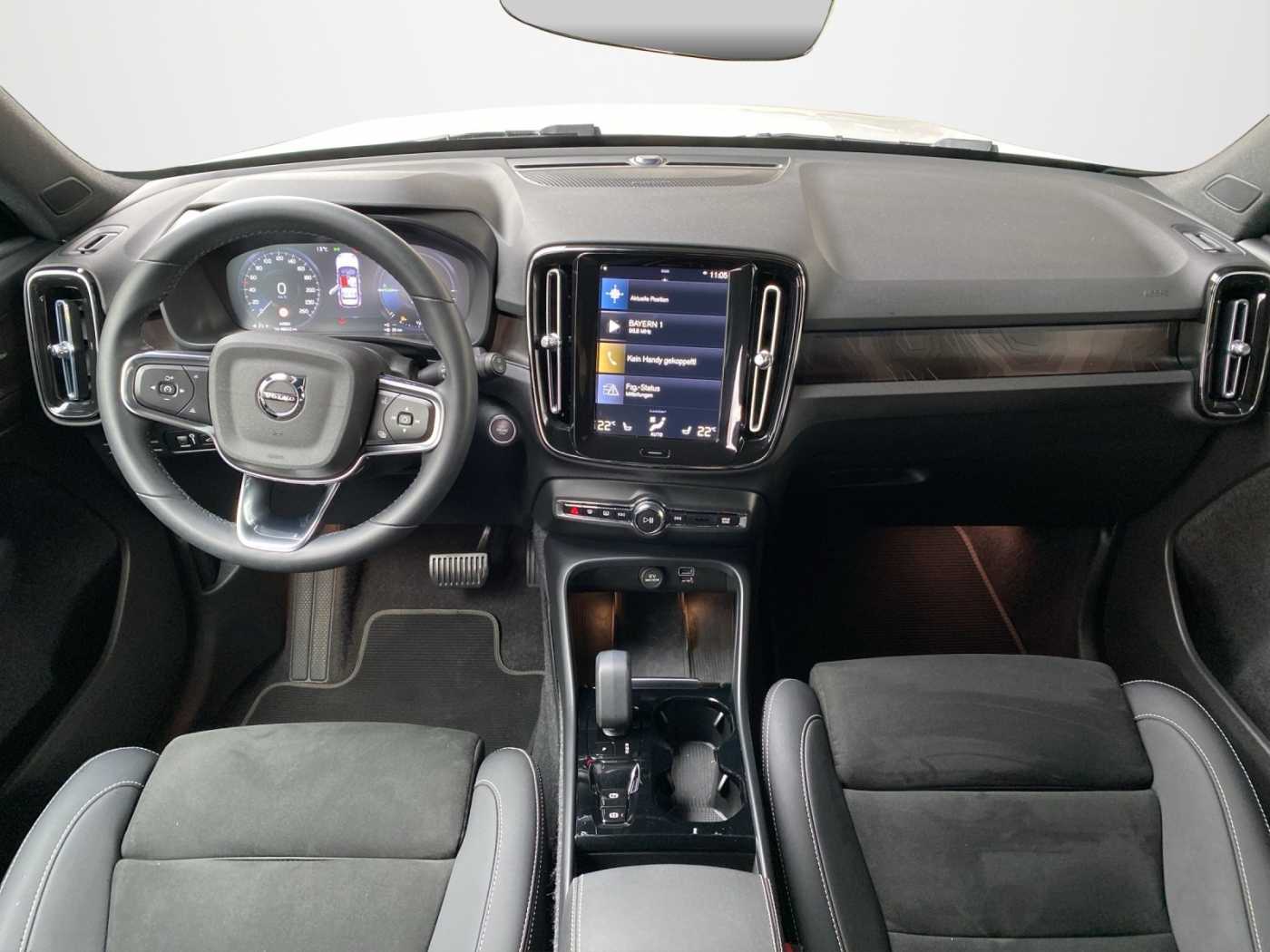 Volvo  XC 40