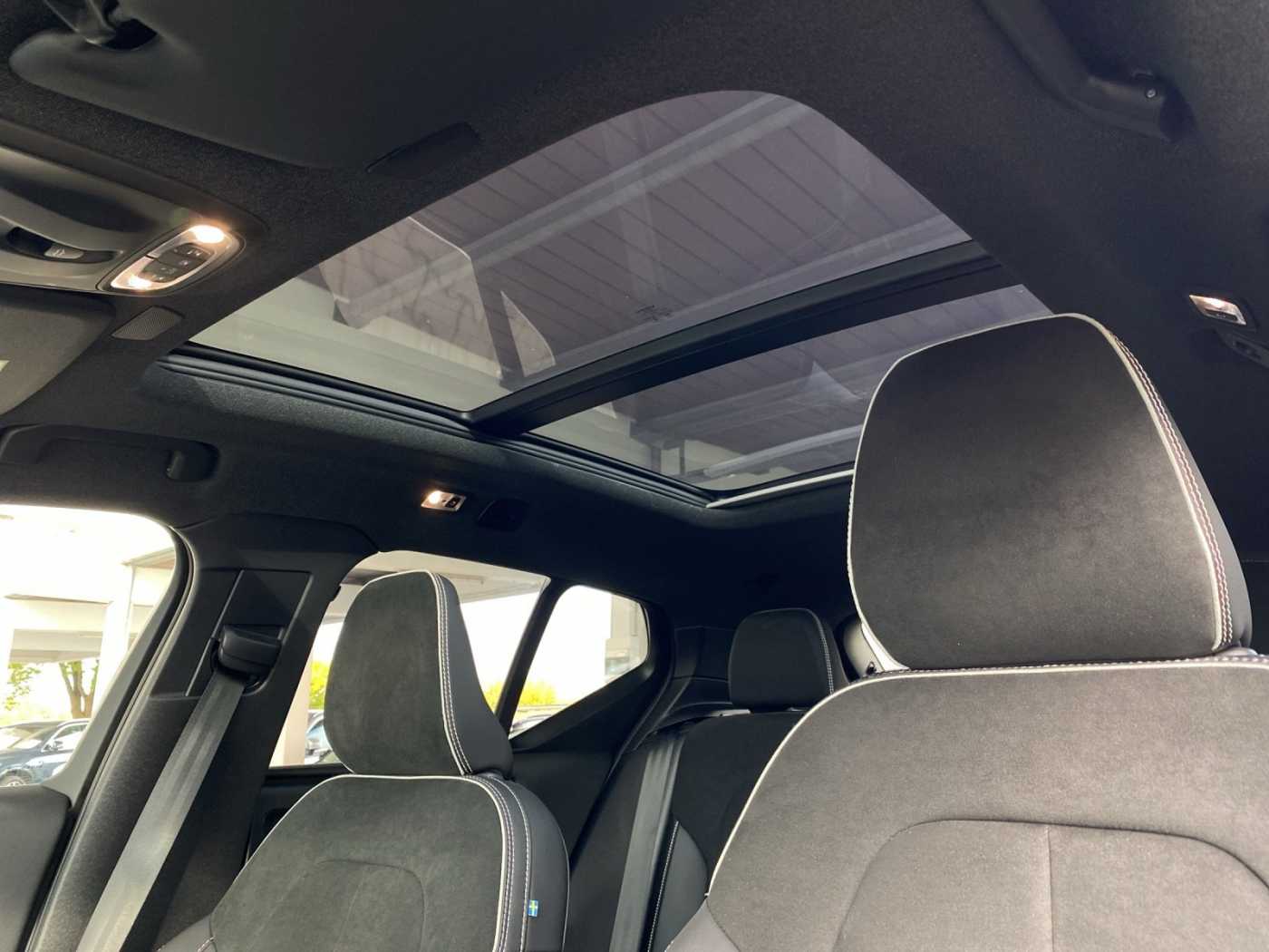 Volvo  XC 40