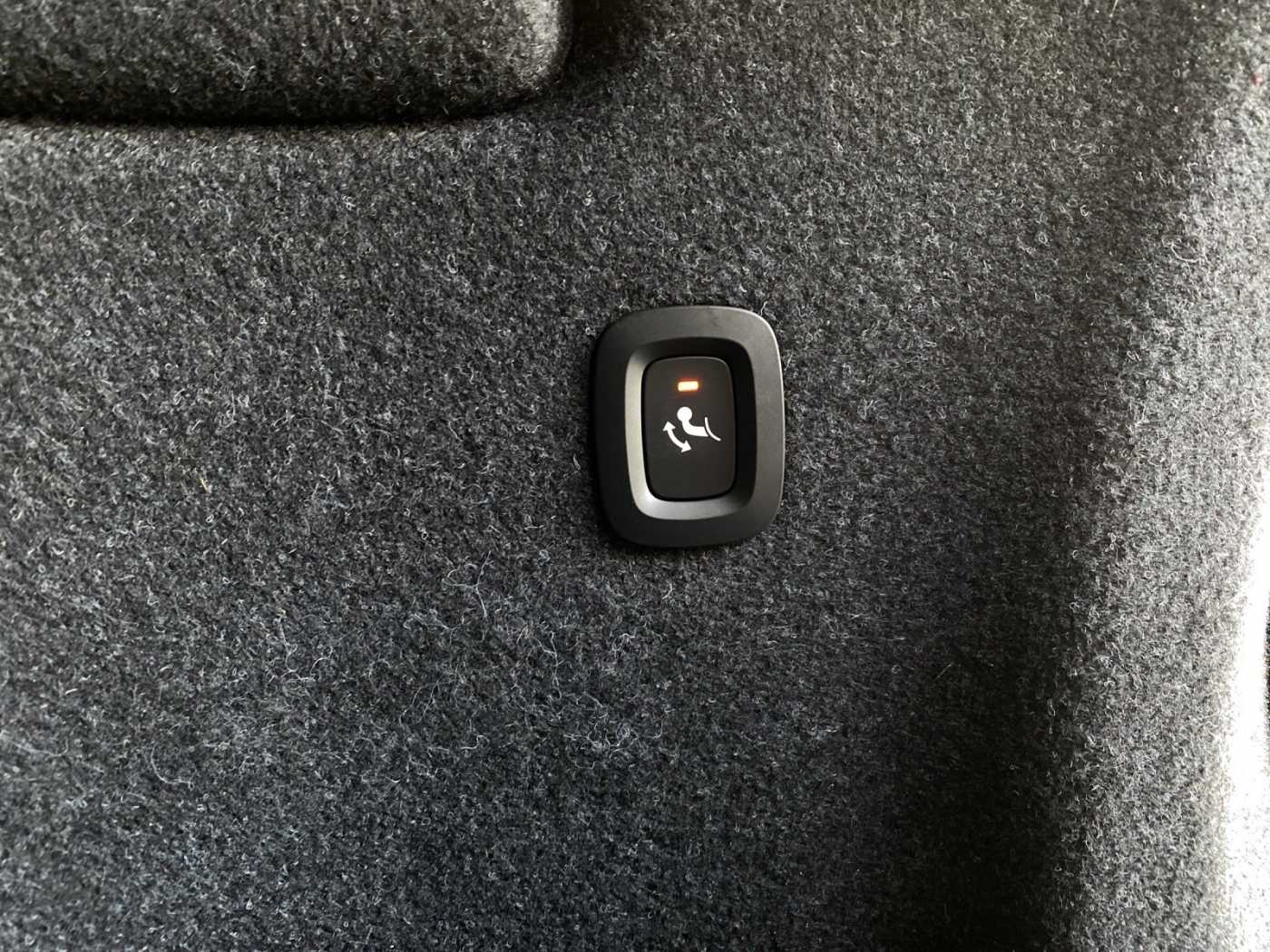 Volvo  XC 40