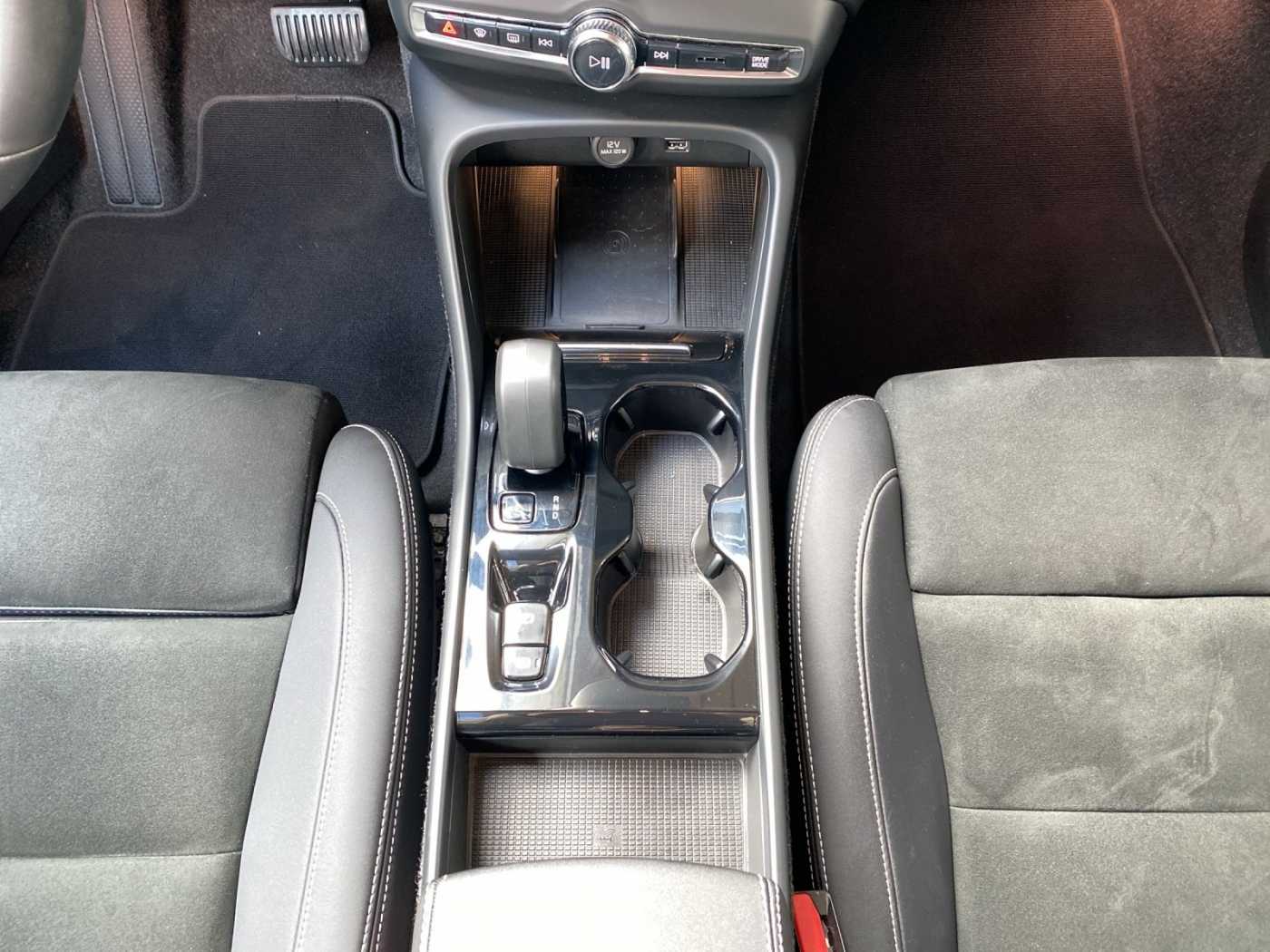 Volvo  XC 40