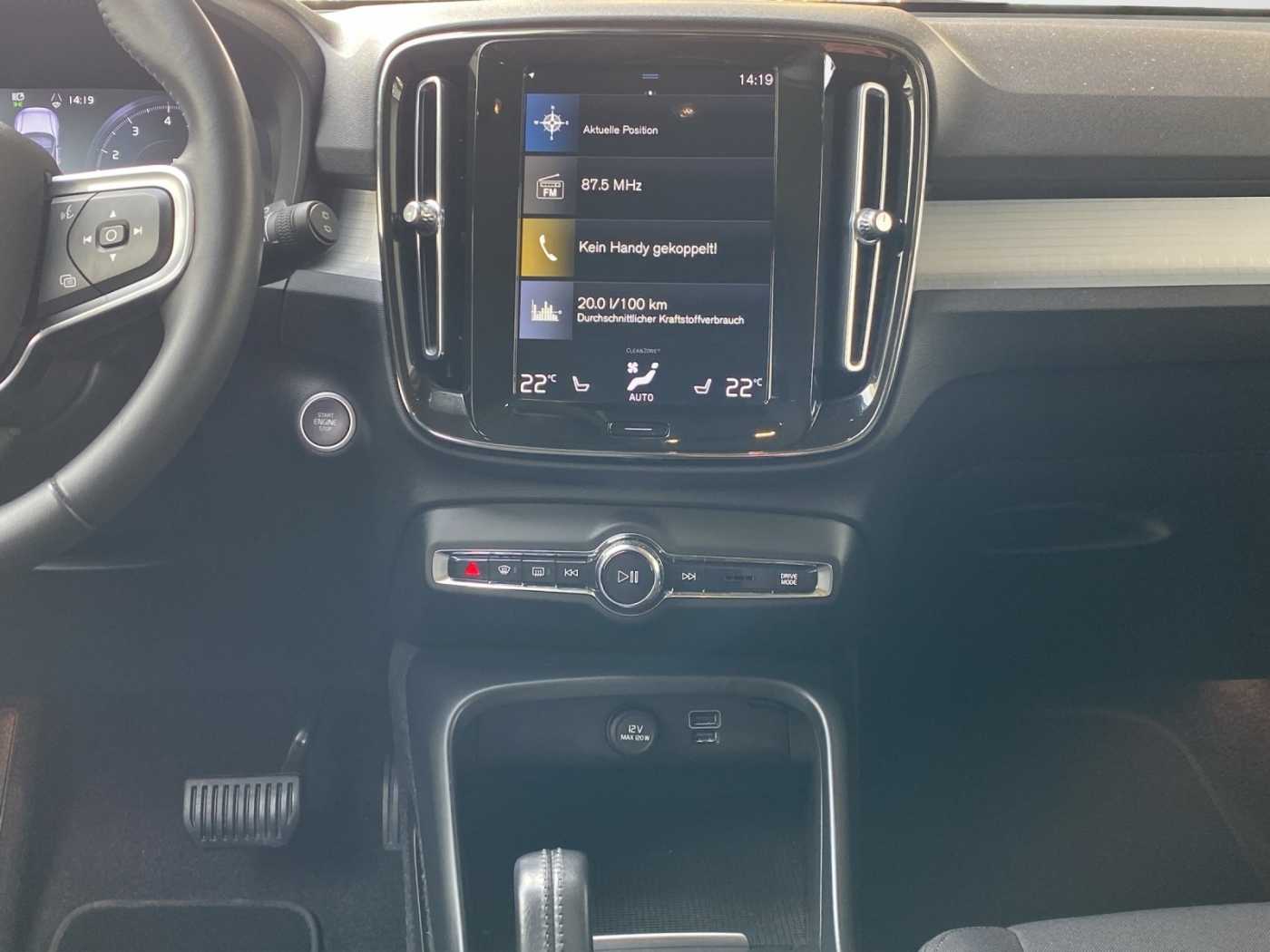 Volvo  XC 40