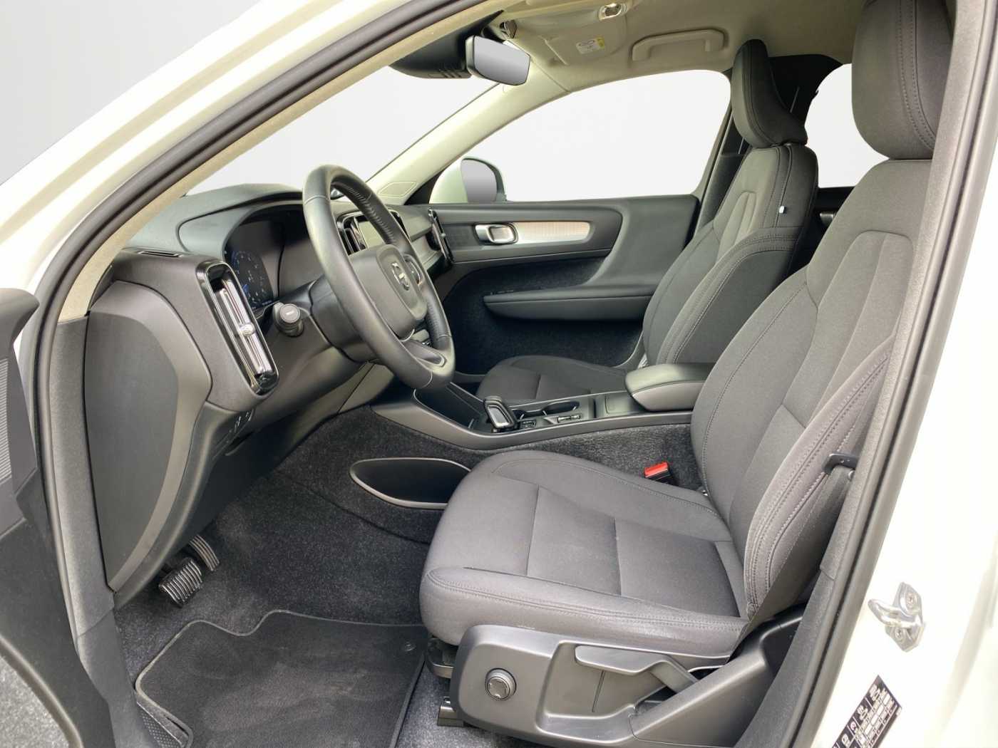 Volvo  XC 40