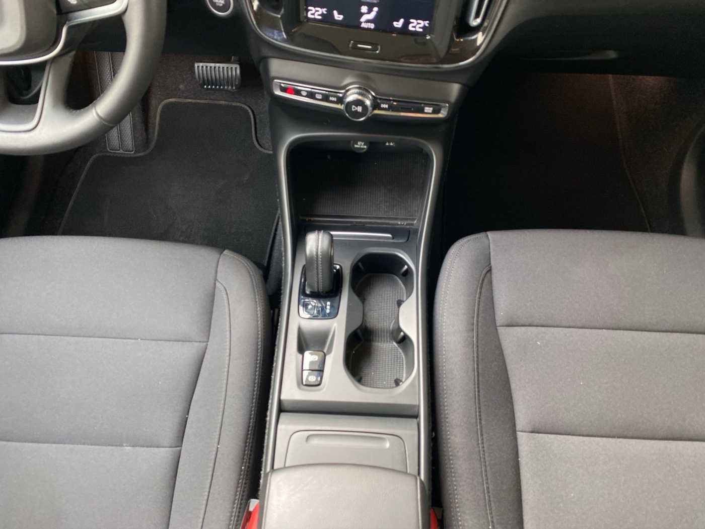 Volvo  XC 40