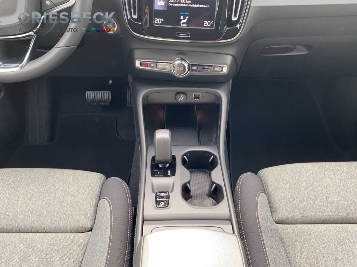 Volvo  XC 40