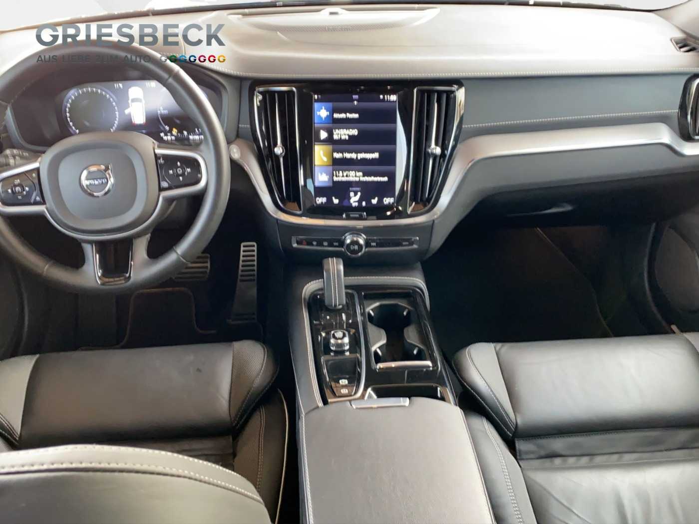 Volvo  R Design Recharge
