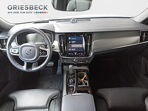 Volvo  R Design Recharge