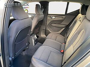 Volvo  XC 40