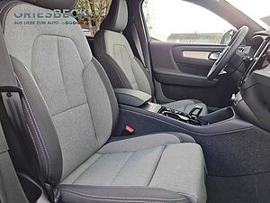 Volvo  XC 40