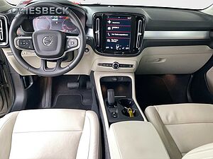 Volvo  XC 40