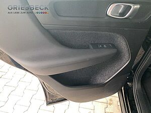 Volvo  Core Recharge Pure Electric