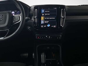 Volvo  XC 40