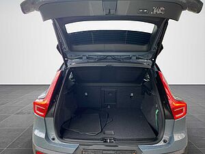 Volvo  XC 40