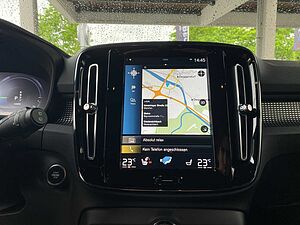 Volvo  XC 40