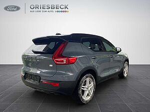 Volvo  XC 40