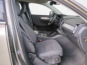 Volvo  XC 40
