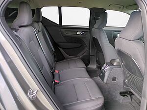 Volvo  XC 40