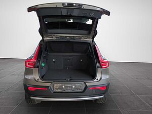 Volvo  XC 40