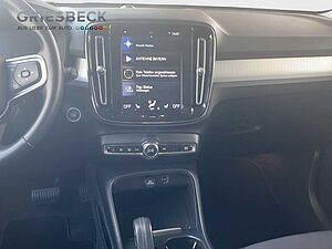 Volvo  XC 40