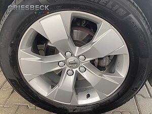 Volvo  XC 40