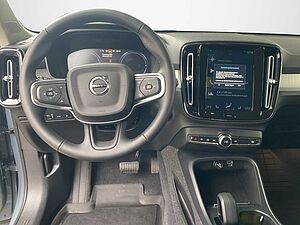 Volvo  XC 40