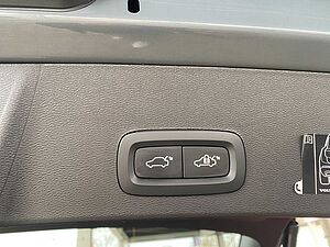 Volvo  XC 40