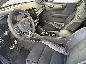 Volvo  XC 40