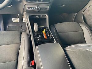 Volvo  XC 40