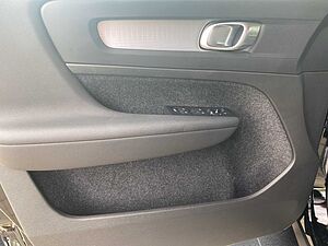 Volvo  XC 40