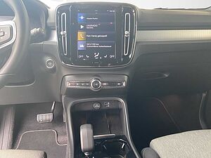 Volvo  XC 40