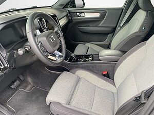 Volvo  XC 40