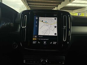 Volvo  XC 40