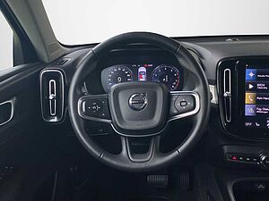 Volvo  XC 40