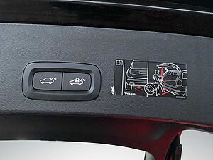 Volvo  XC 40