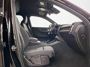 Volvo  XC 40