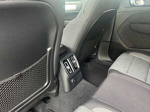 Volvo  XC 40