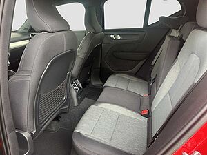 Volvo  XC 40