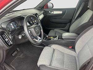 Volvo  XC 40